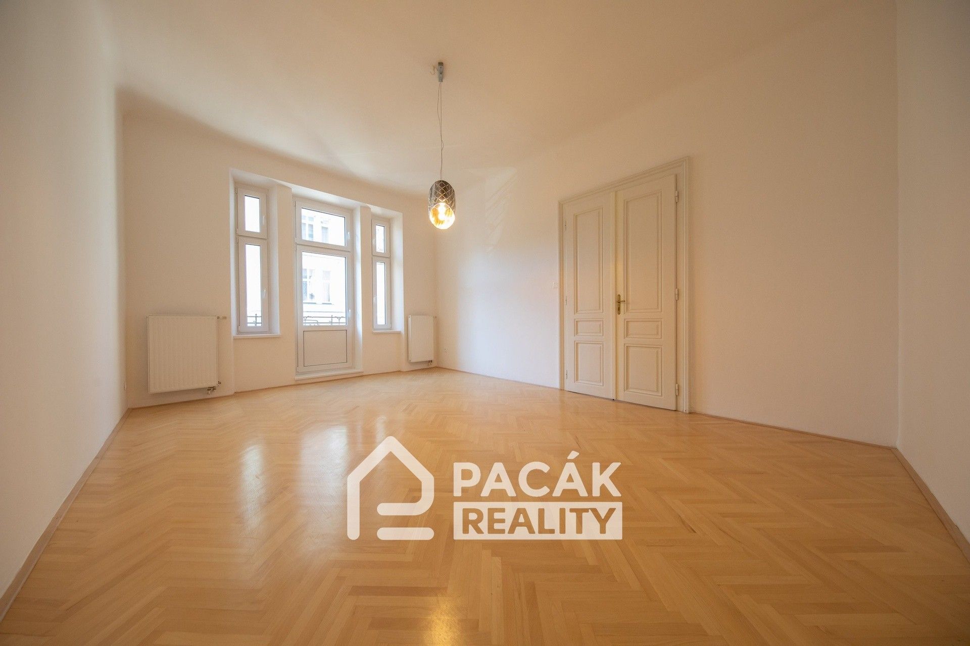 Pronájem bytu 3+1 123 m² - foto 6