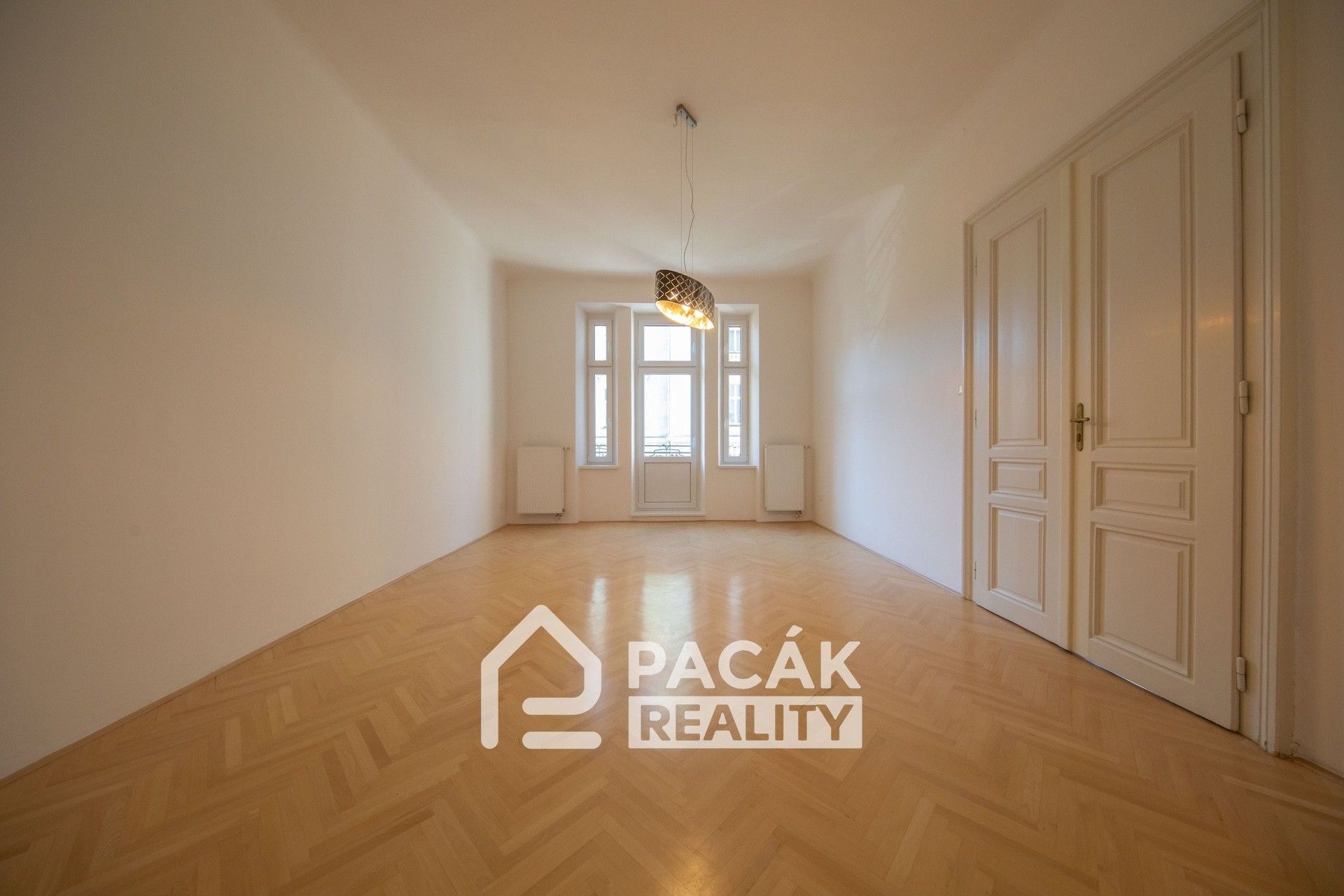Pronájem bytu 3+1 123 m² - foto 7