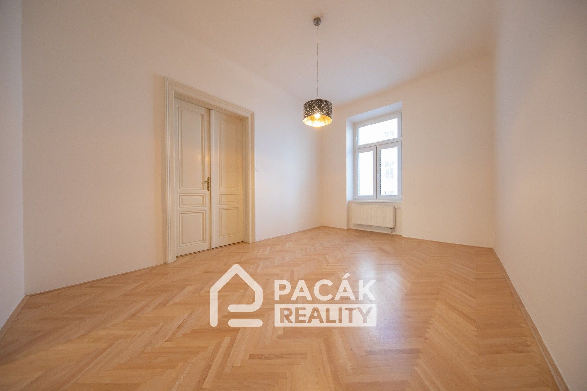Pronájem bytu 3+1 123 m² - foto 11