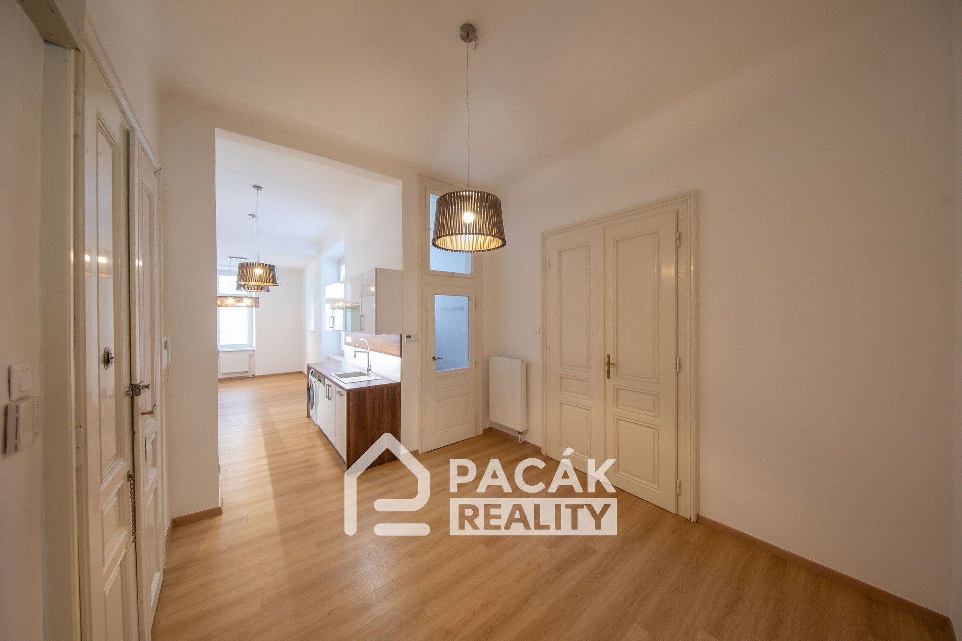 Pronájem bytu 3+1 123 m² - foto 24