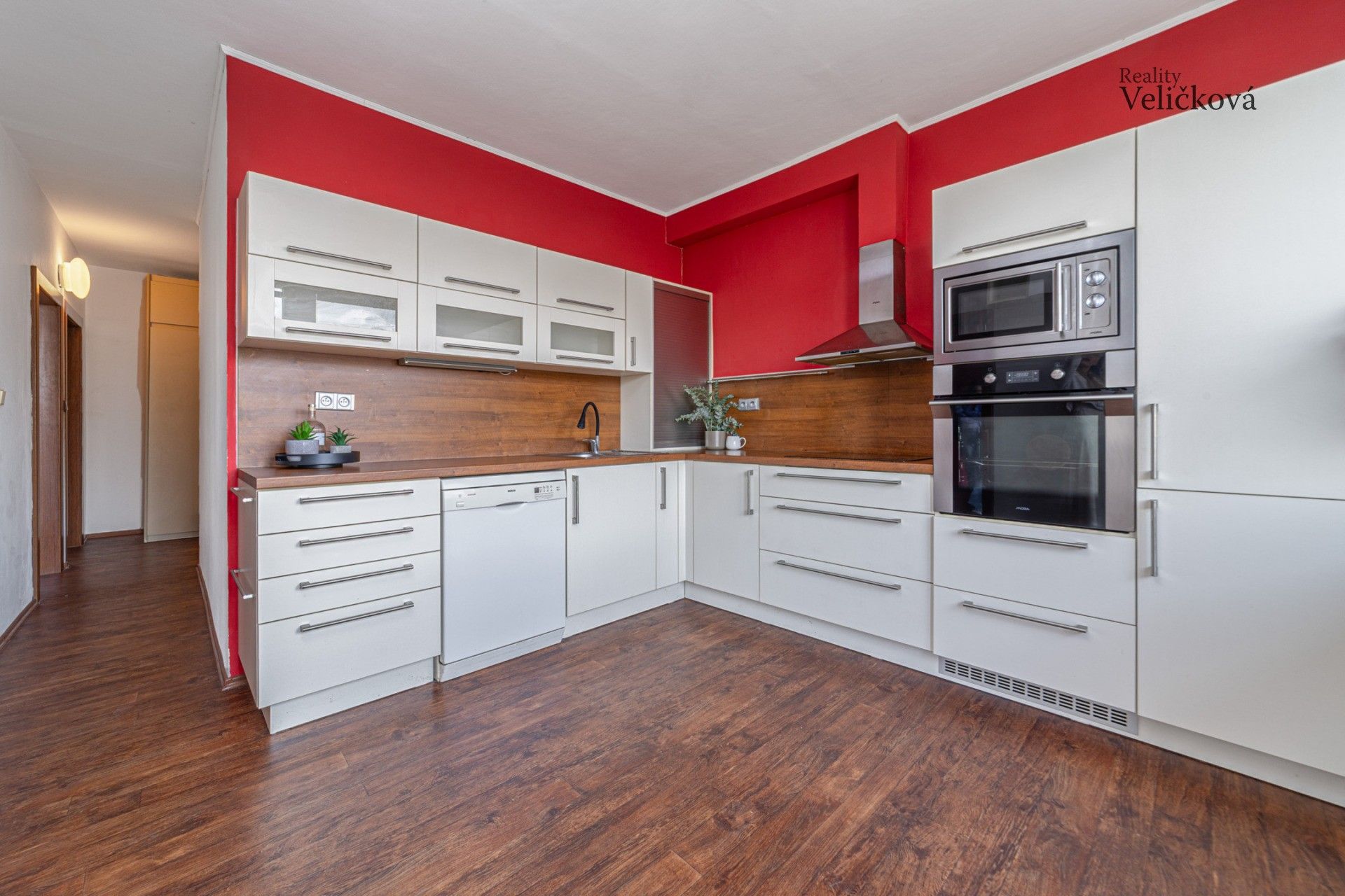 Prodej bytu 2+1 80 m² - foto 1