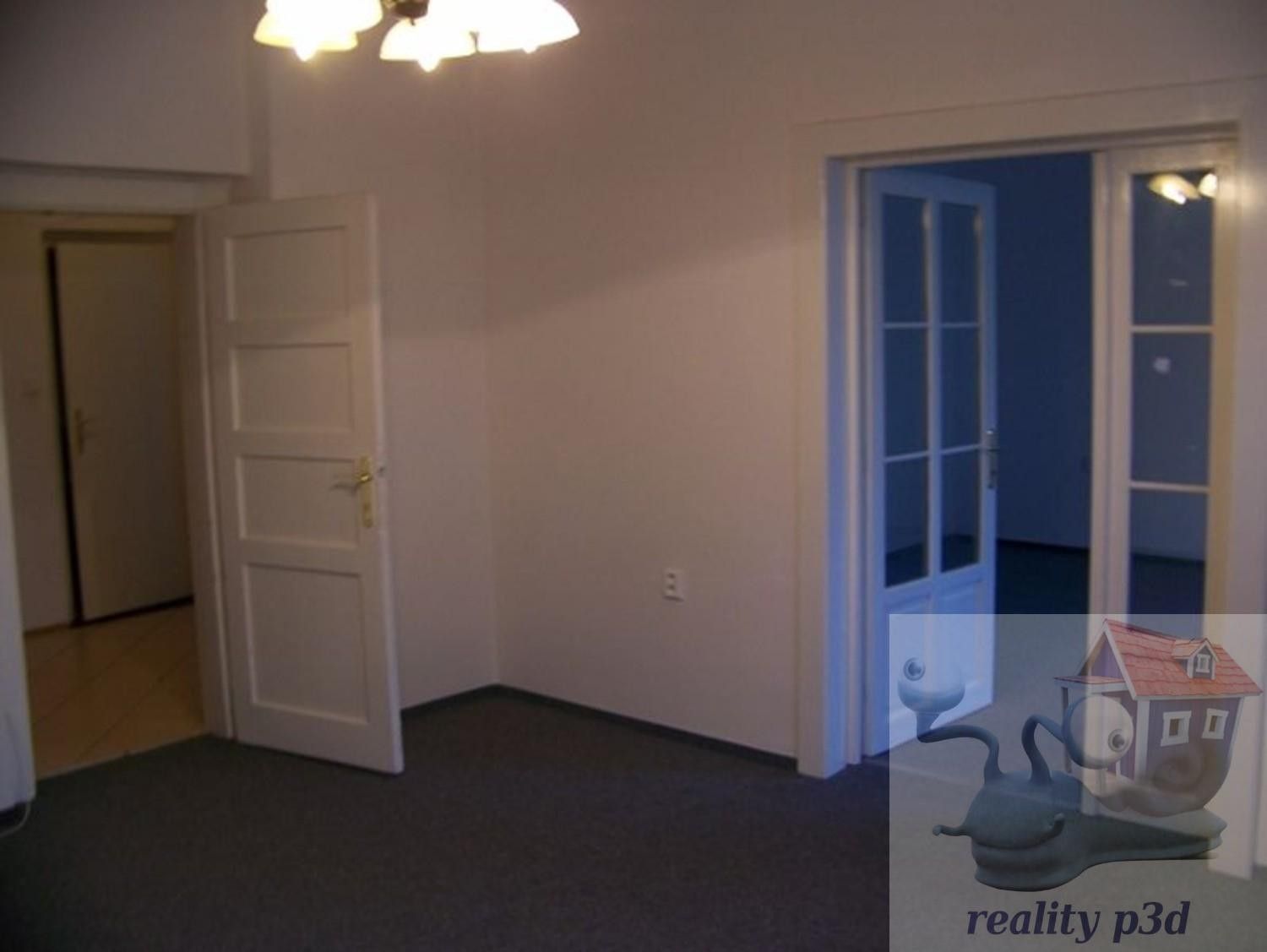 Pronájem bytu 2+1 68 m² - foto 4