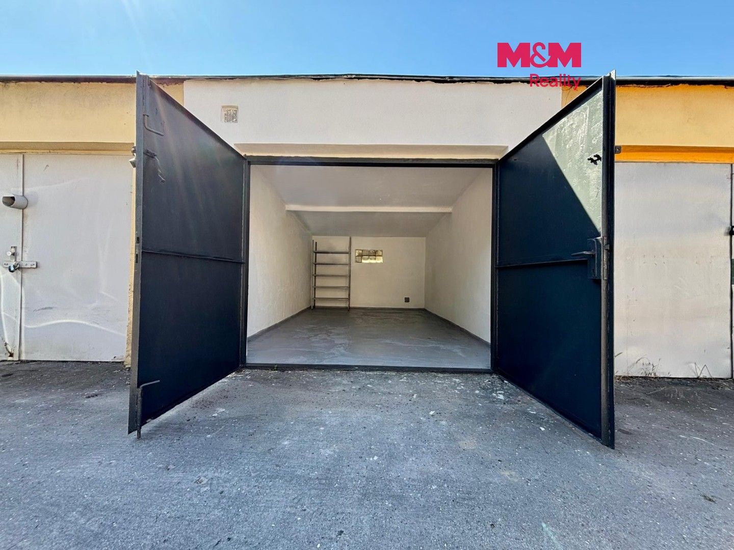 Prodej nemovitosti 18 m² - foto 1