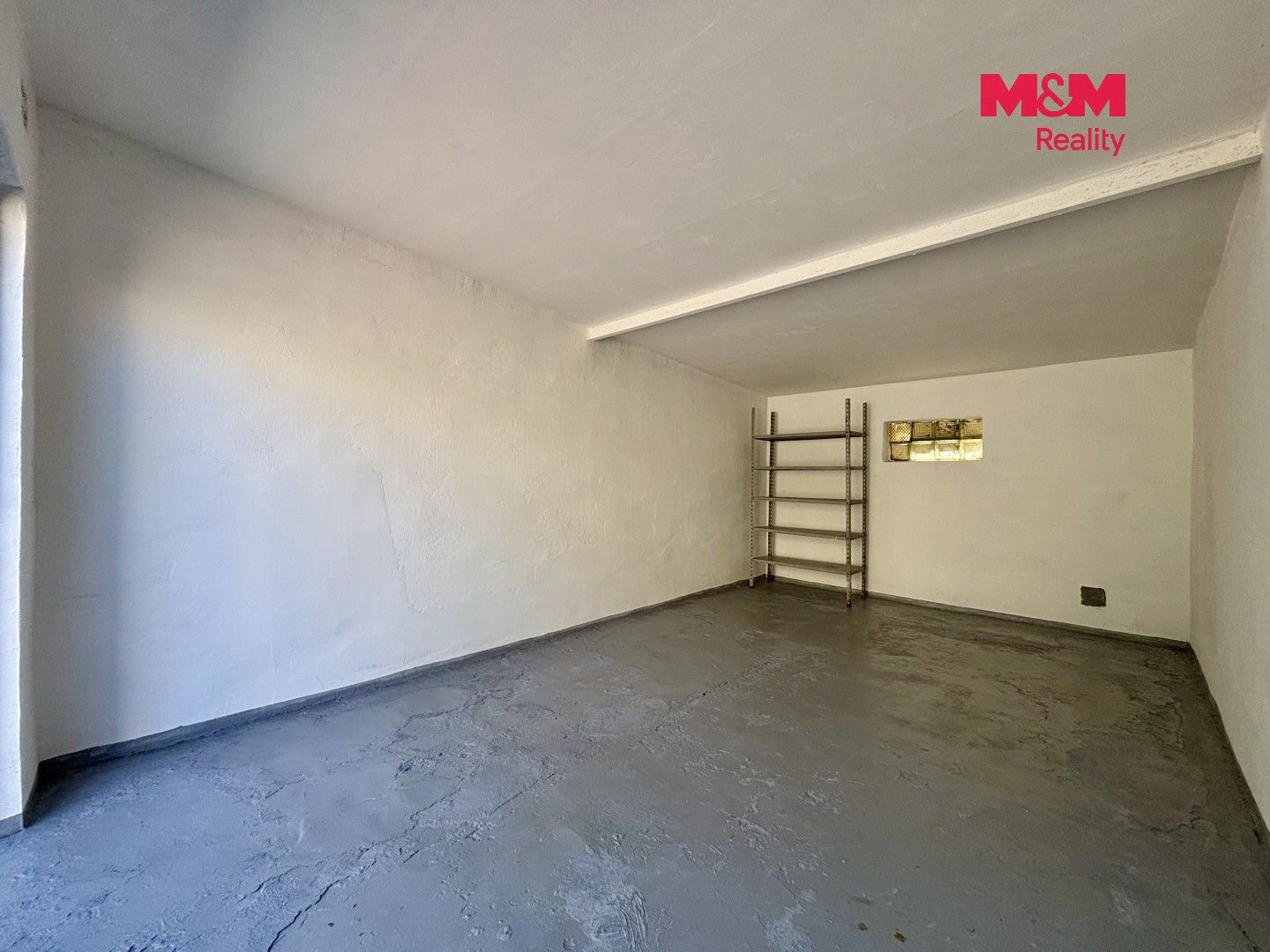 Prodej nemovitosti 18 m² - foto 2