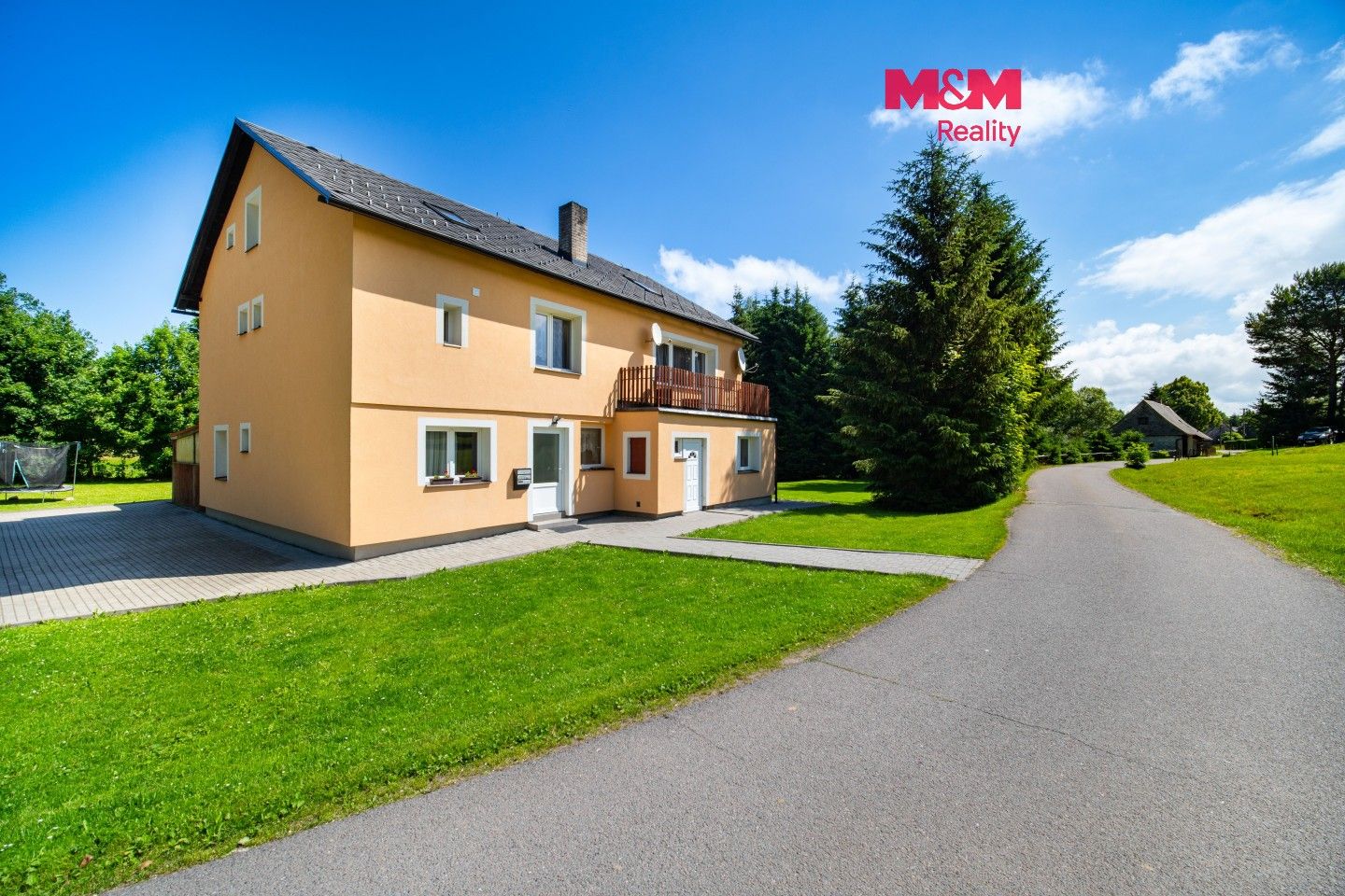 Prodej domu 300 m² - foto 1