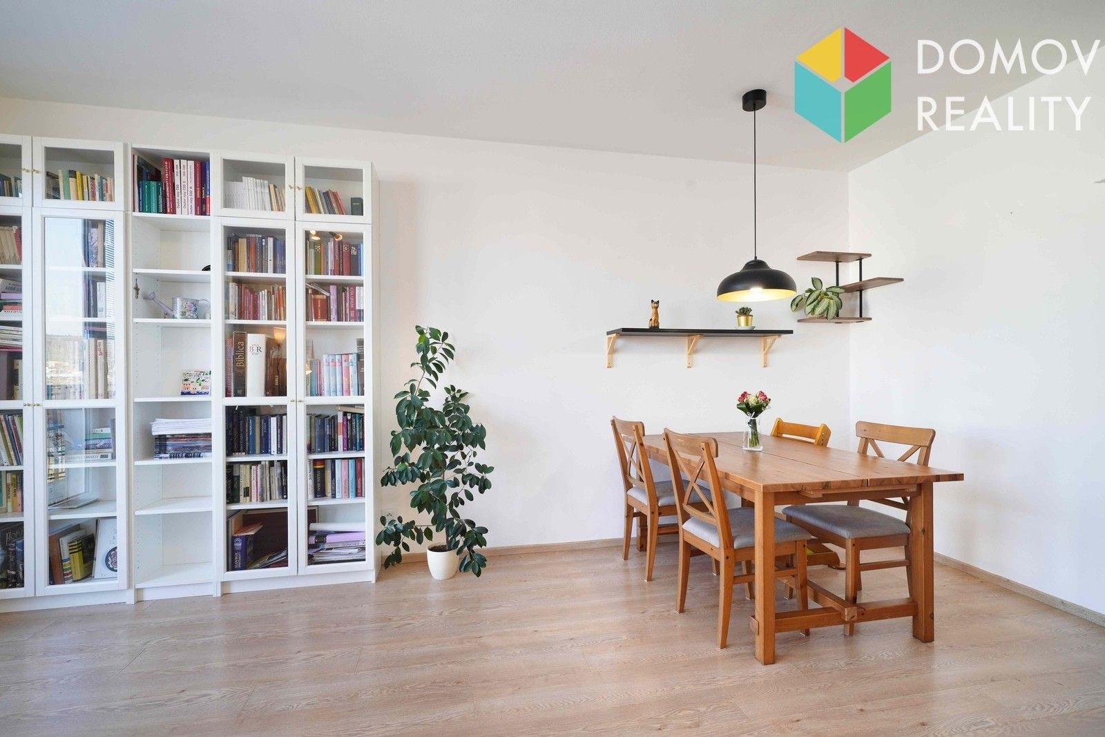 Pronájem bytu 4+kk 89 m² - foto 4