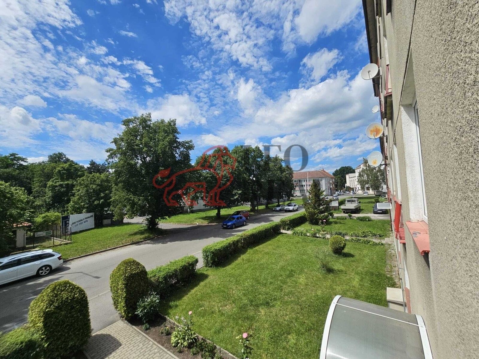 Pronájem bytu 2+1 52 m² - foto 3