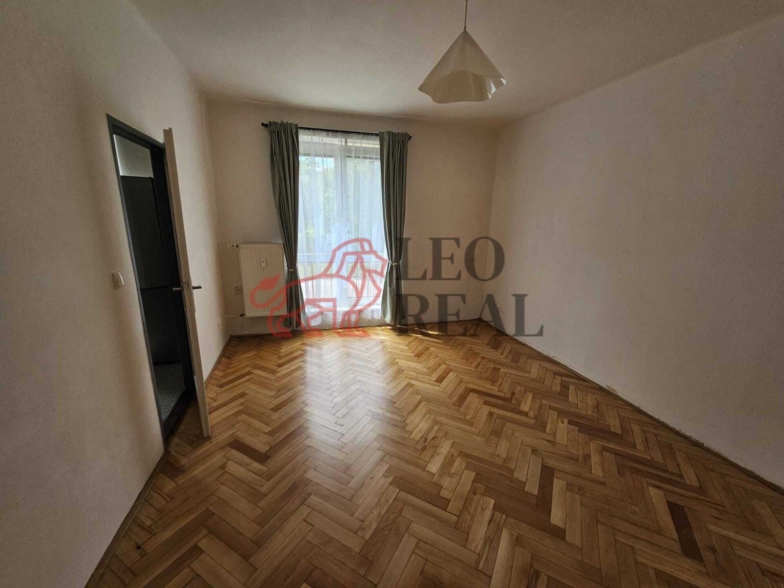 Pronájem bytu 2+1 52 m² - foto 9