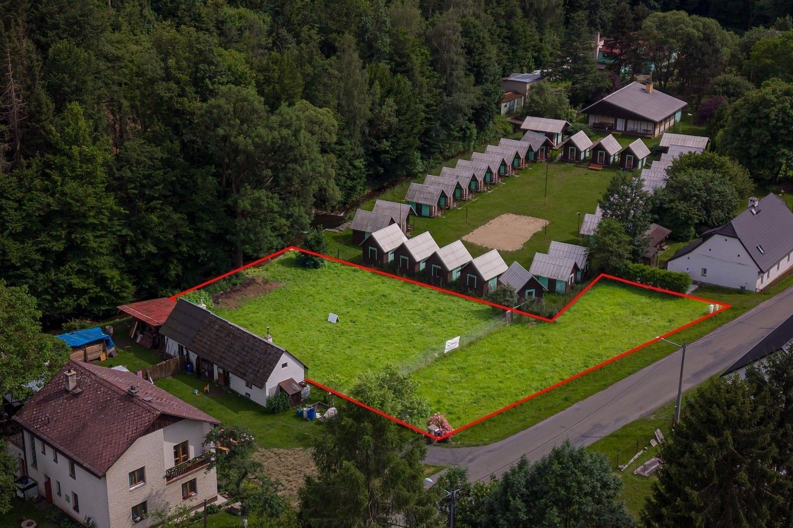 Prodej pozemku 1399 m² - foto 4