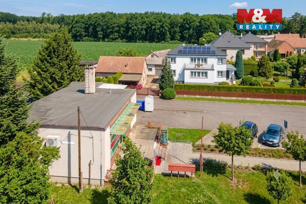 Prodej komerčního prostoru 146 m² - foto 9