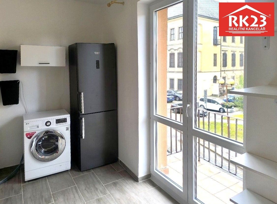 Pronájem bytu 2+1 54 m² - foto 3