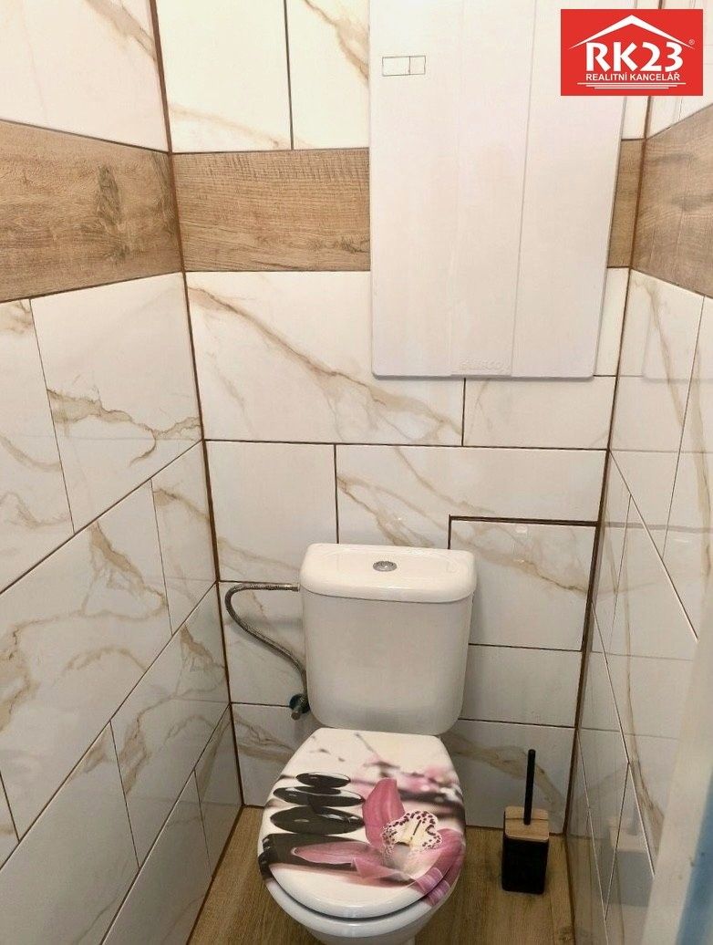 Pronájem bytu 2+1 54 m² - foto 8