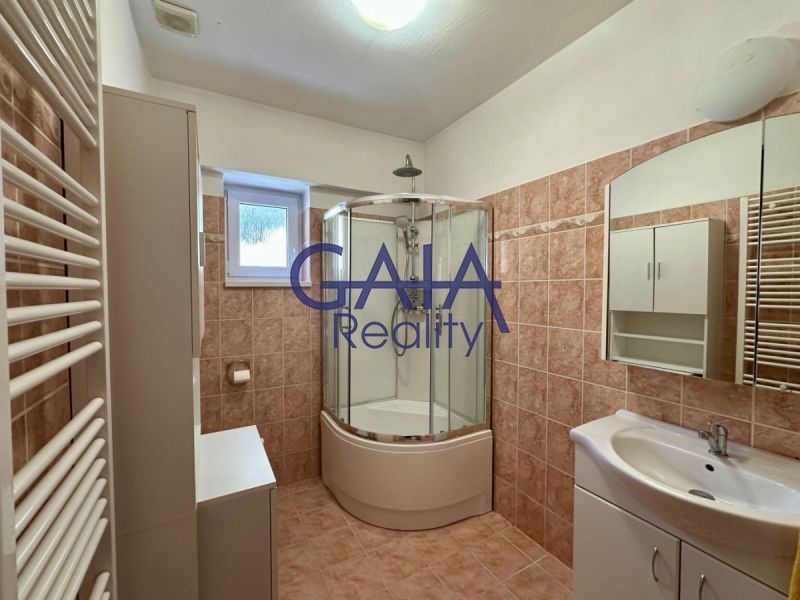 Pronájem bytu 2+kk 43 m² - foto 3
