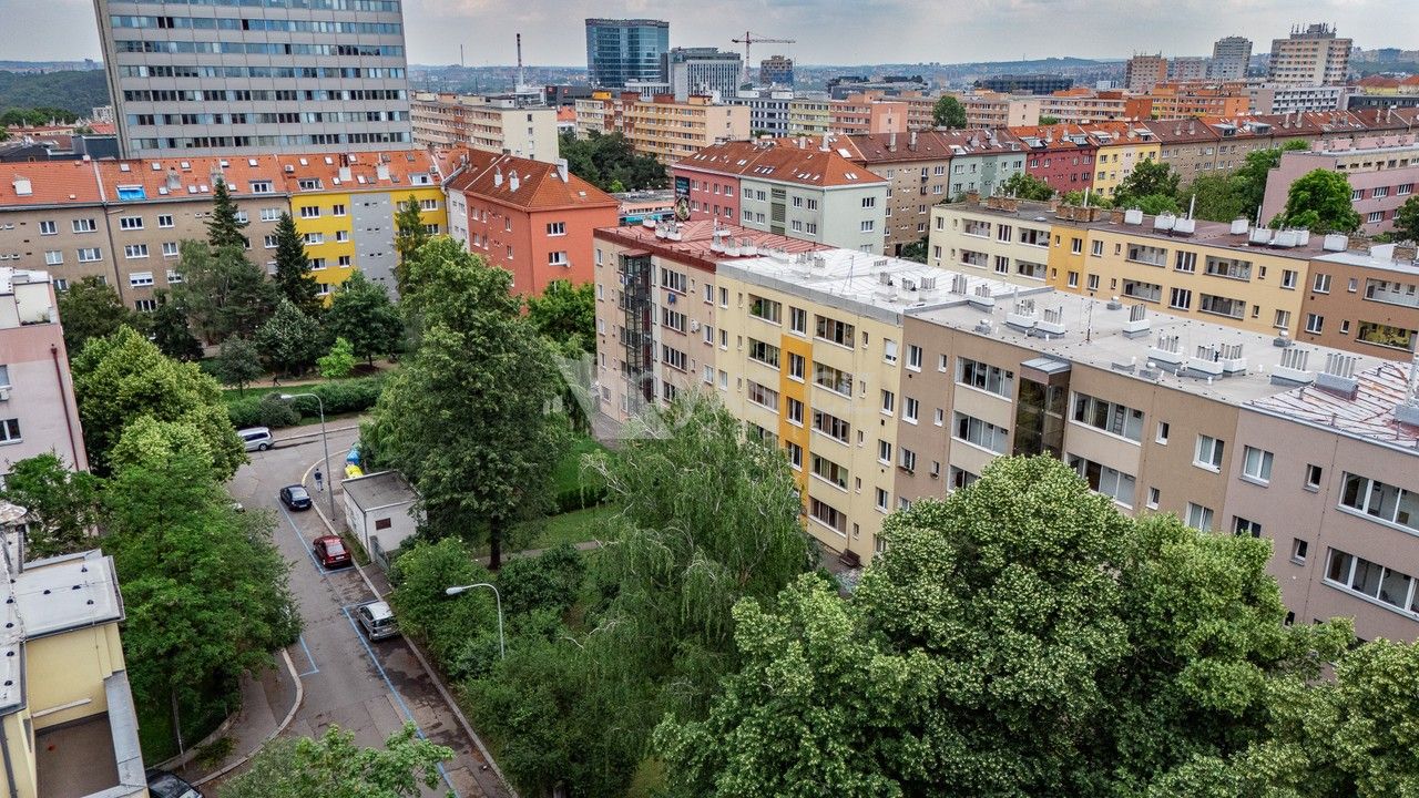 Prodej bytu 2+kk 56 m² - foto 1
