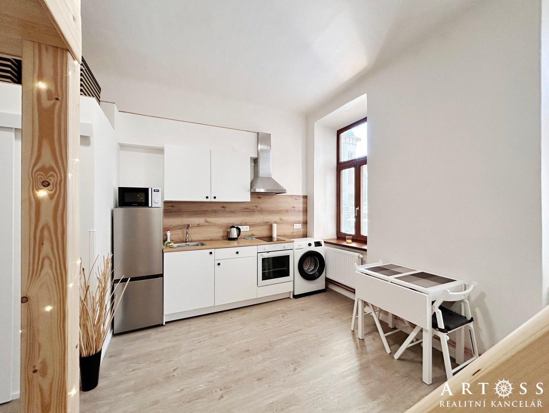 Pronájem bytu 1+kk 23 m² - foto 1