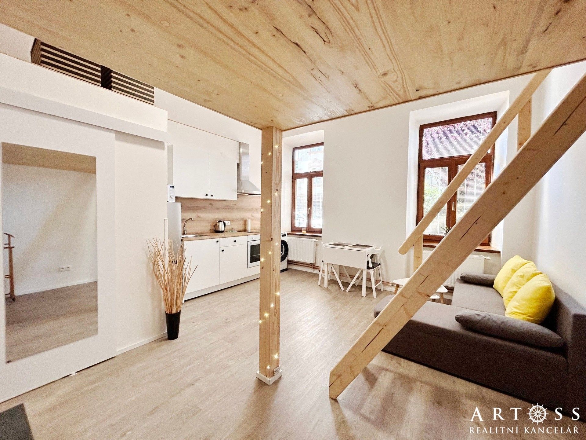 Pronájem bytu 1+kk 23 m² - foto 9