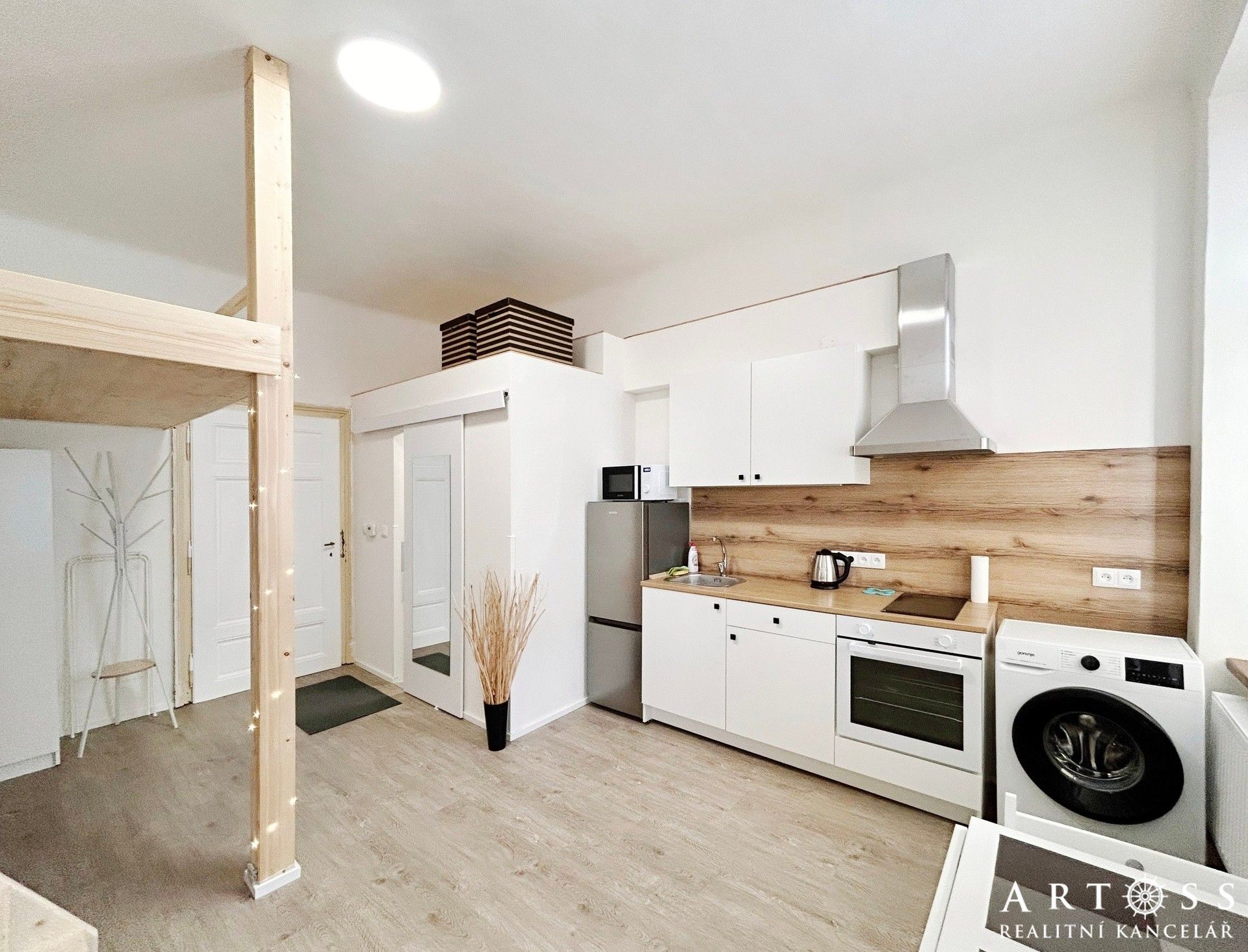 Pronájem bytu 1+kk 23 m² - foto 10