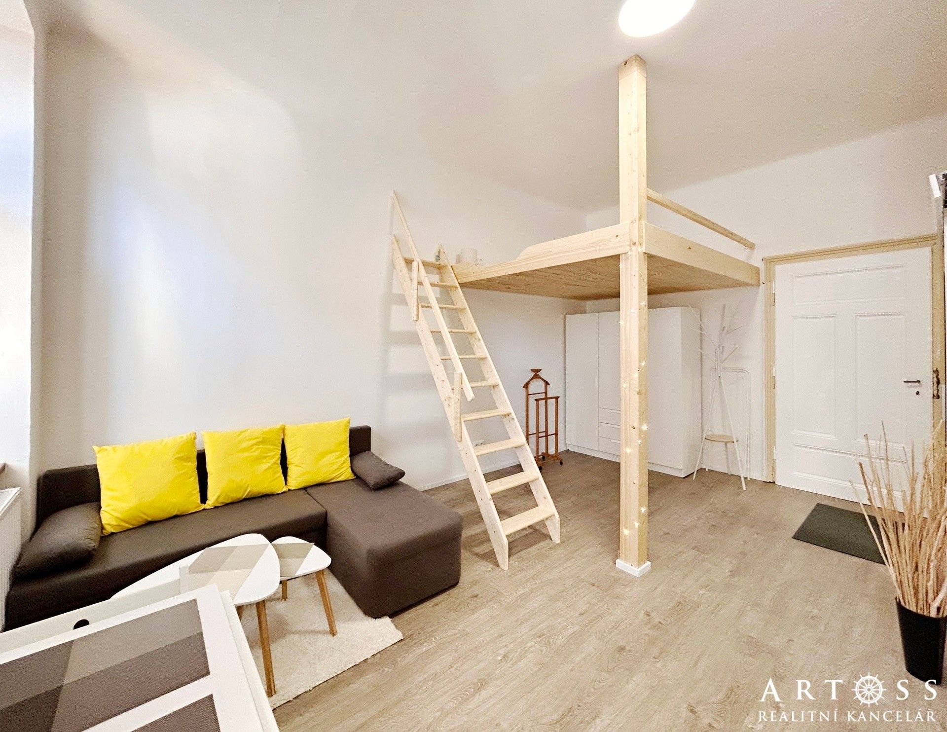 Pronájem bytu 1+kk 23 m² - foto 14