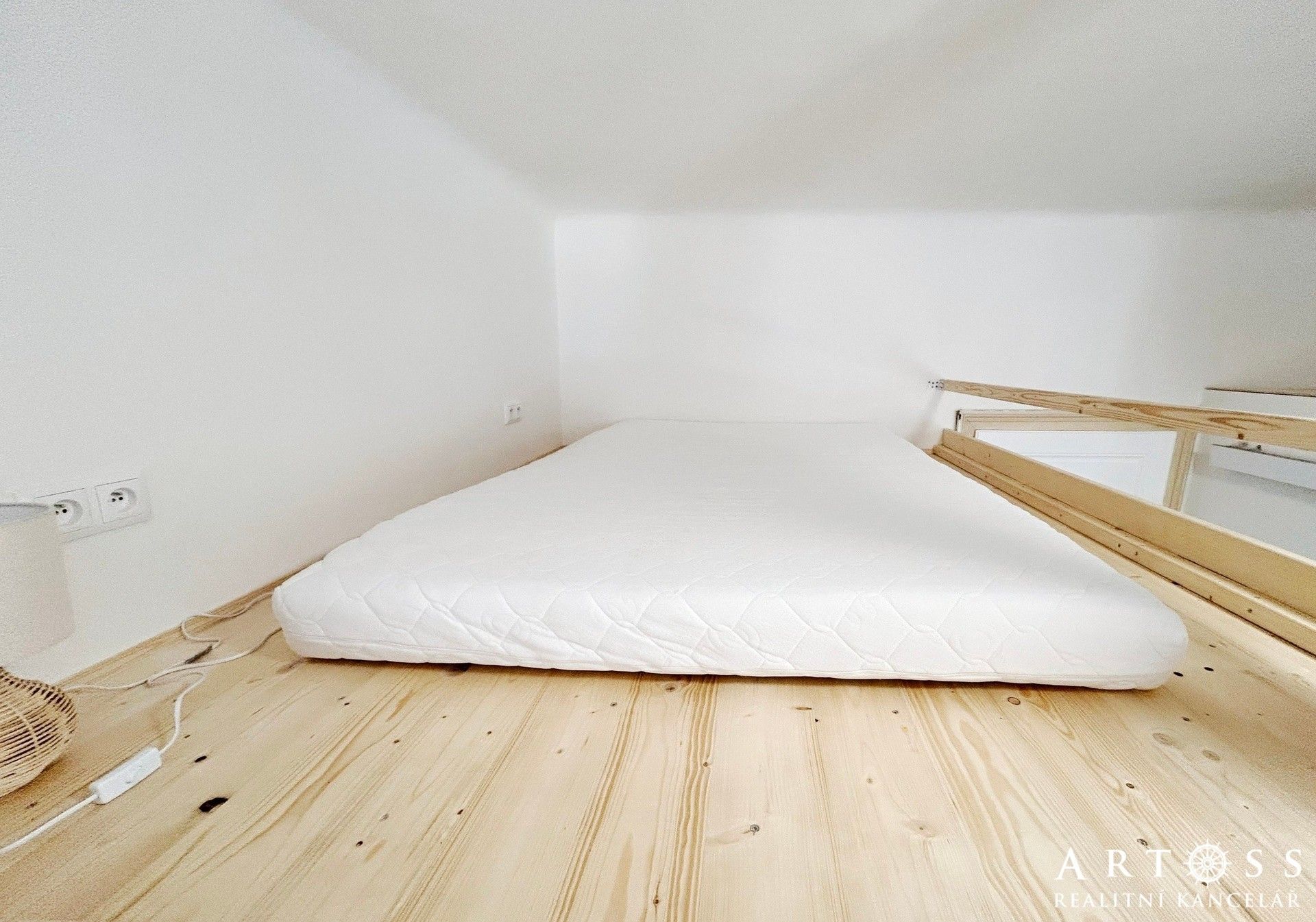 Pronájem bytu 1+kk 23 m² - foto 16
