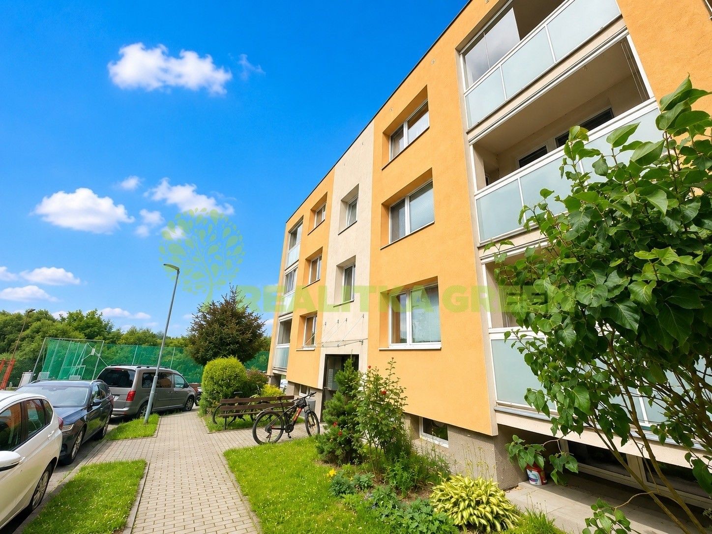 Prodej bytu 3+1 88 m² - foto 1
