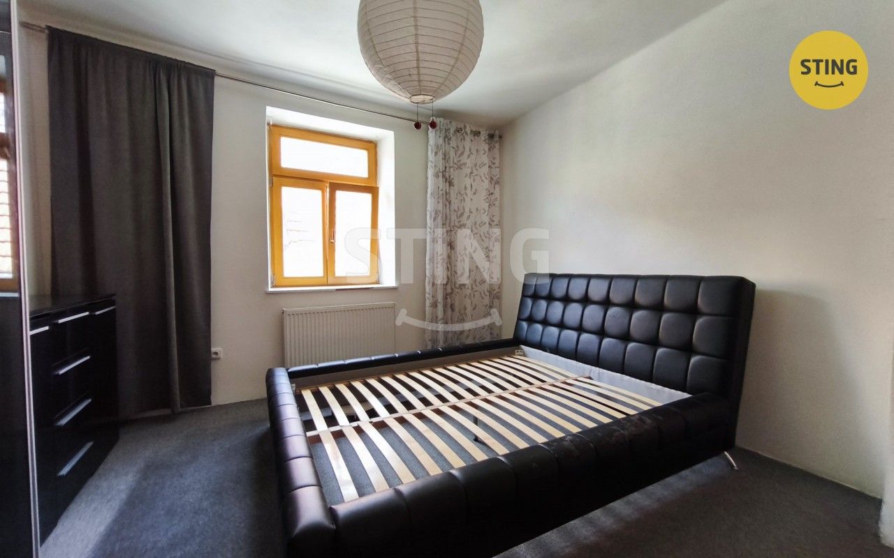 Pronájem bytu 2+kk 44 m² - foto 2