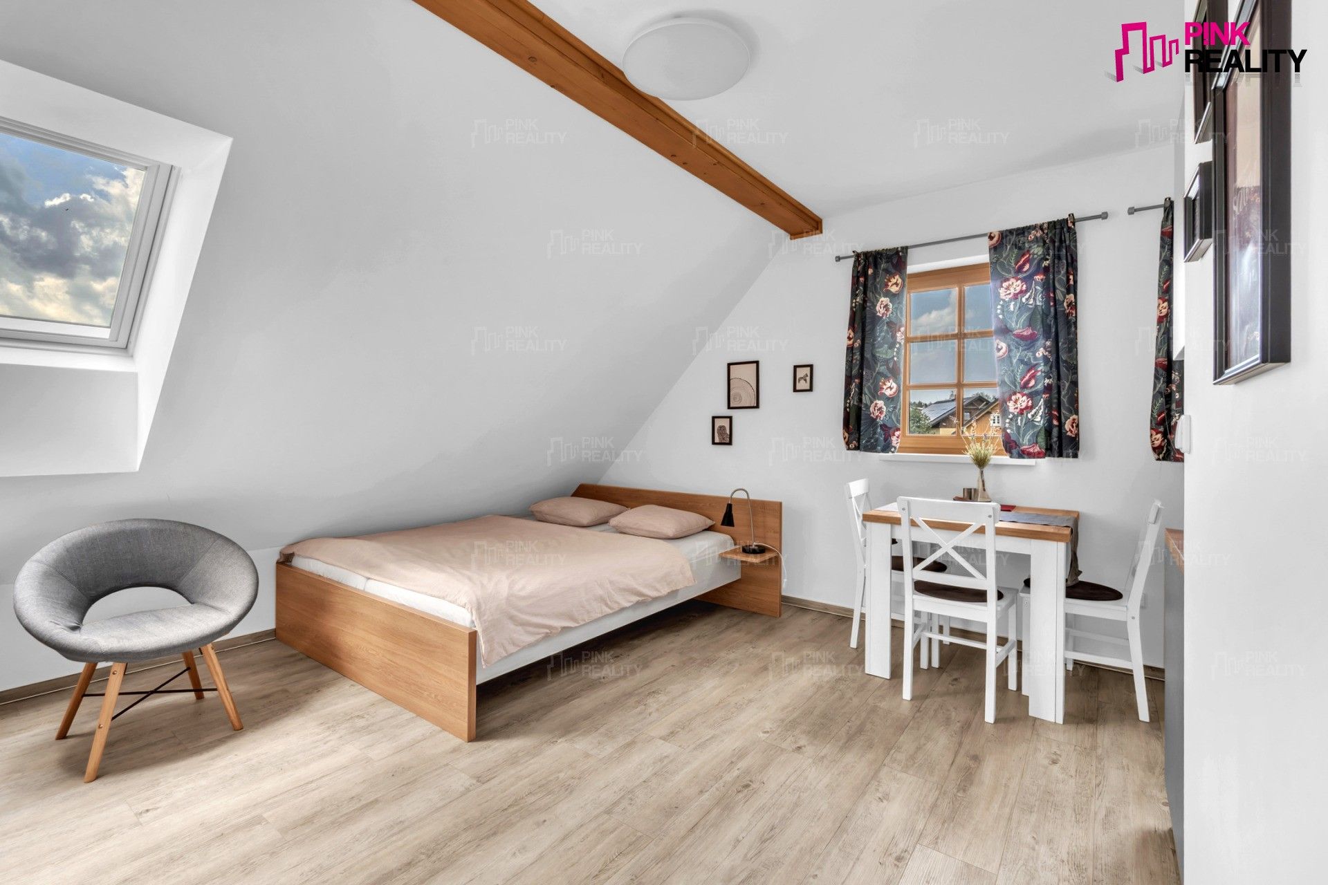 Prodej komerčního prostoru 184 m² - foto 15