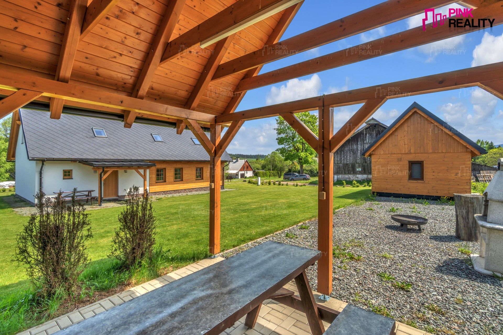 Prodej komerčního prostoru 184 m² - foto 27