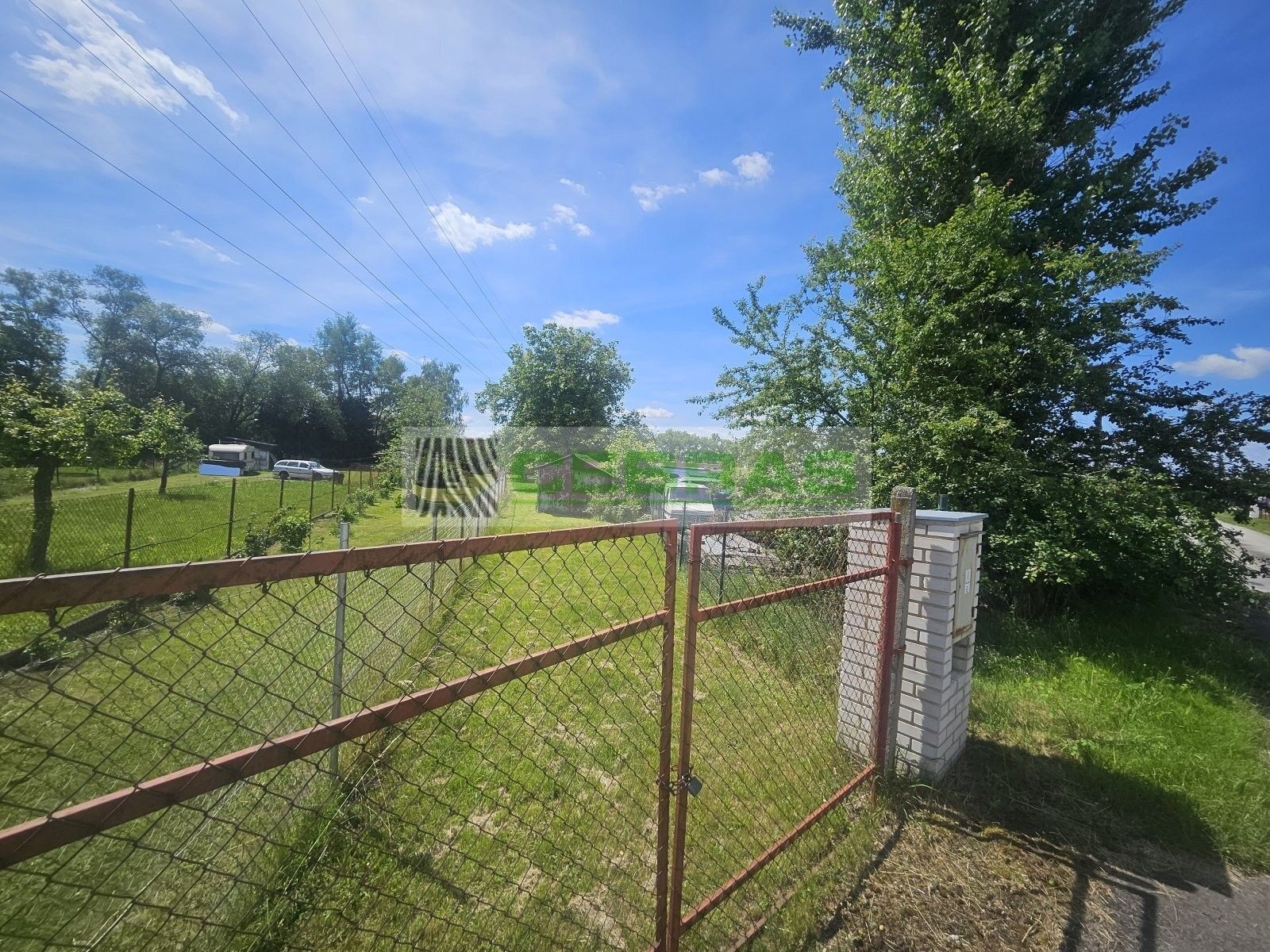 Prodej pozemku 578 m² - foto 1