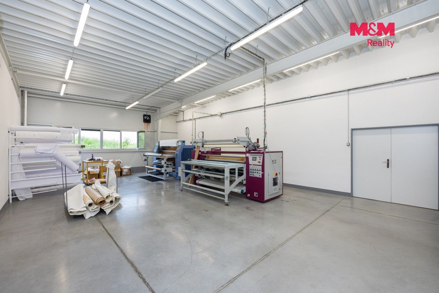 Prodej komerčního prostoru 5179 m² - foto 11