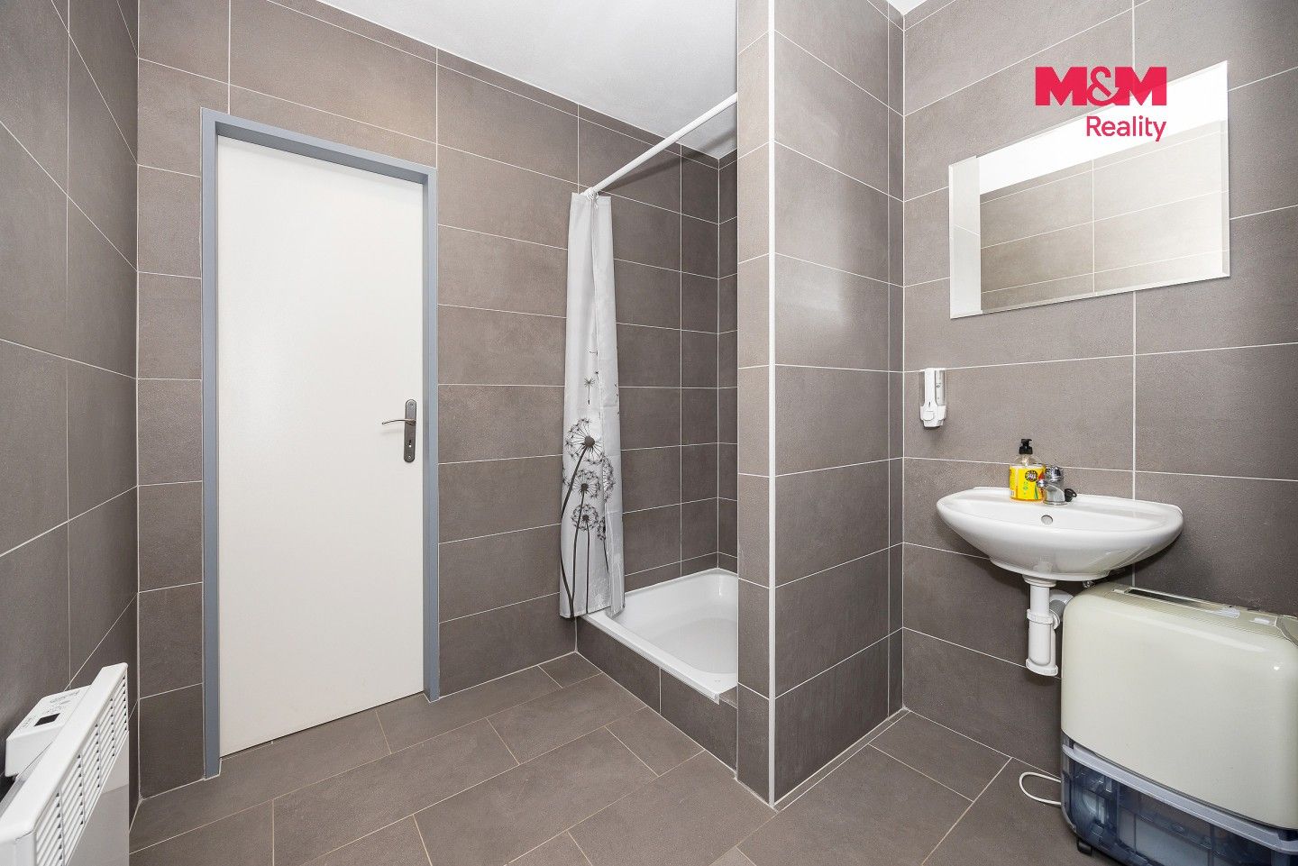 Prodej komerčního prostoru 5179 m² - foto 18