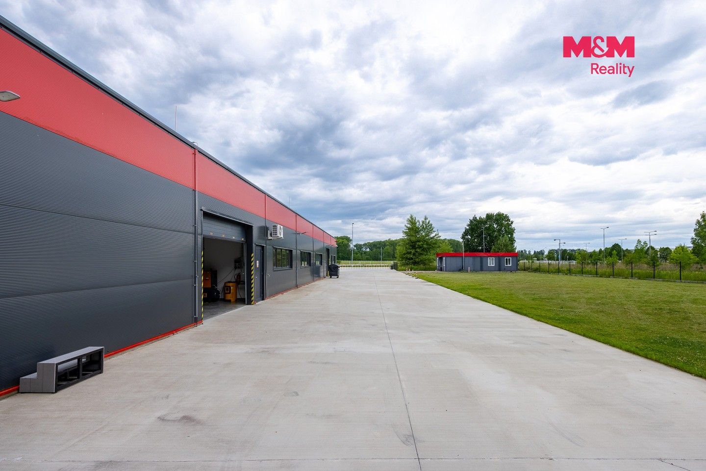 Prodej komerčního prostoru 5179 m² - foto 23