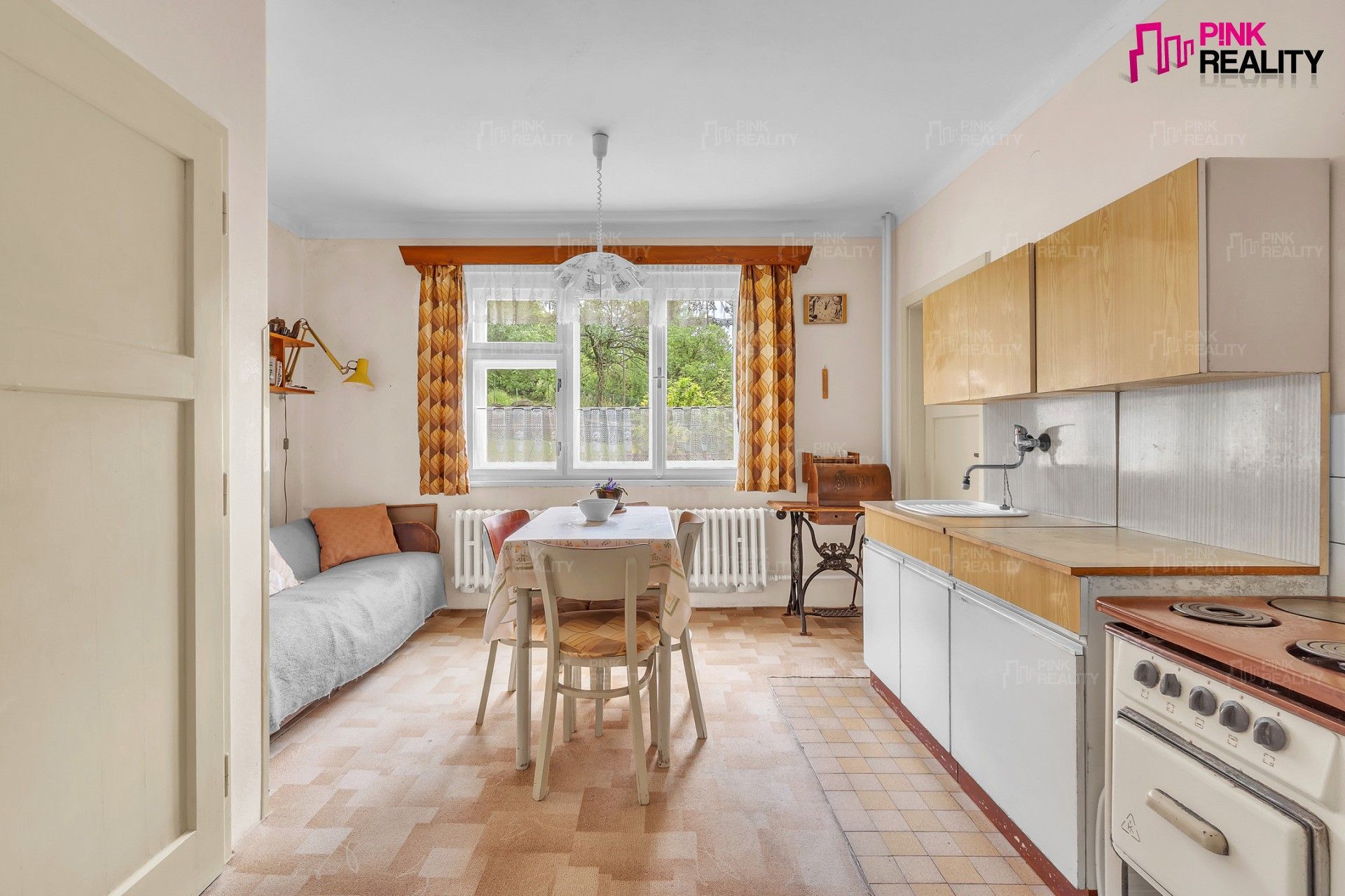 Prodej domu 179 m² - foto 2