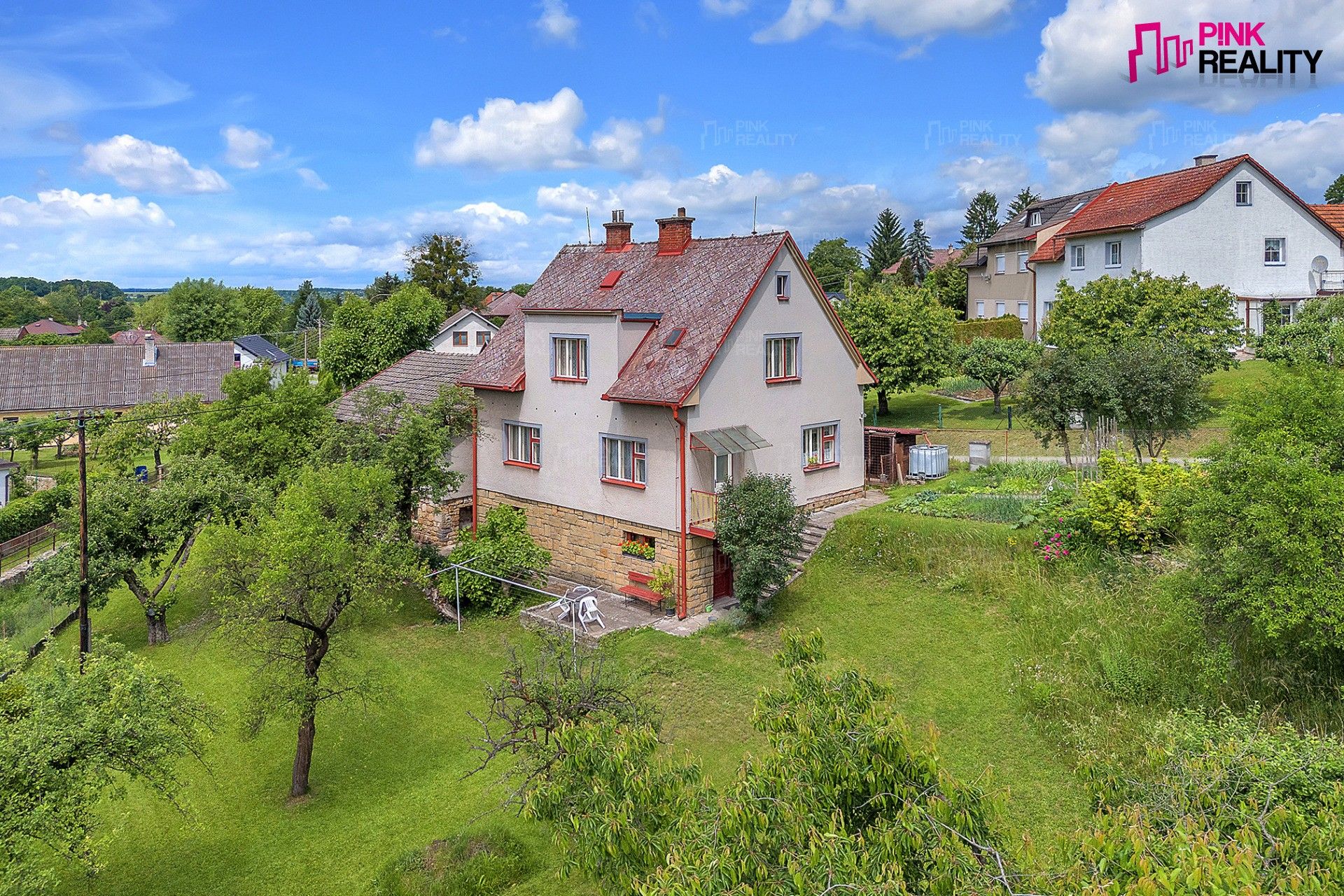 Prodej domu 179 m² - foto 1