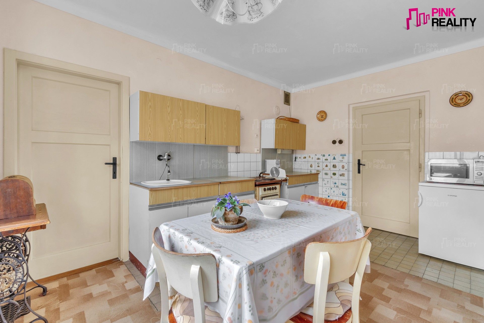 Prodej domu 179 m² - foto 3