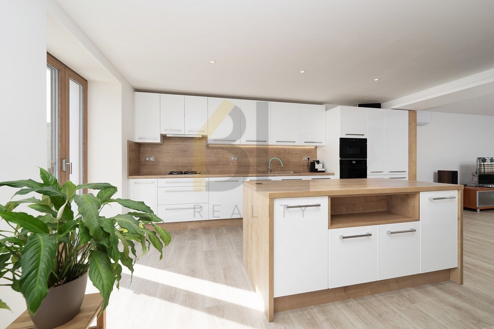 Prodej domu 160 m² - foto 3