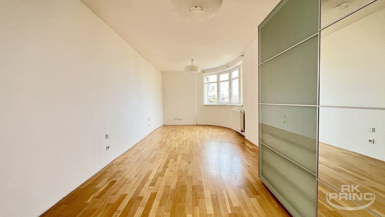 Prodej bytu 2+kk 72 m² - foto 5