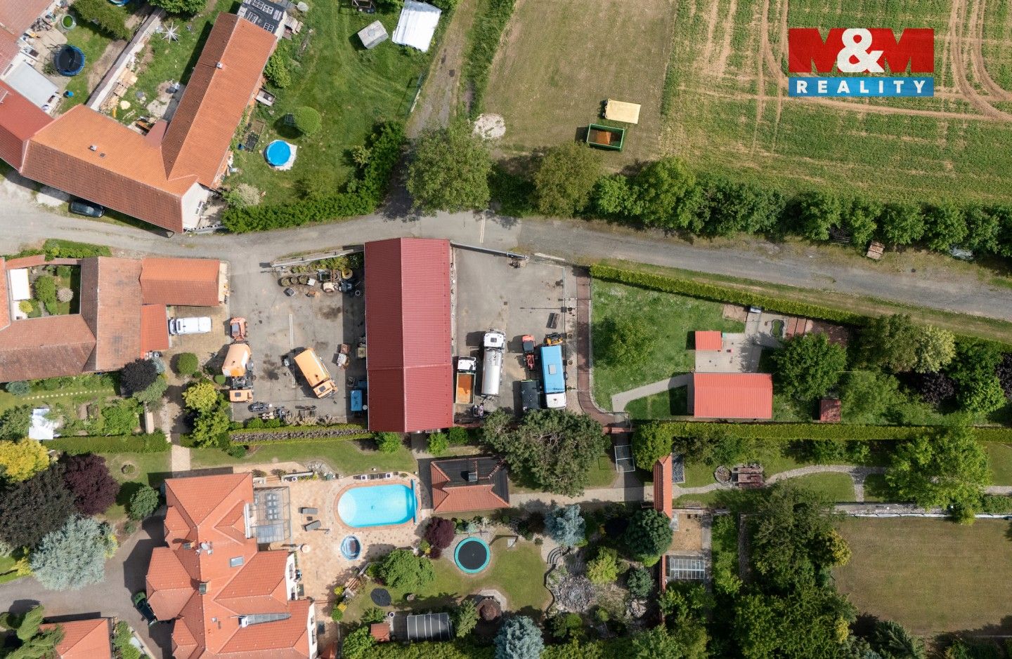 Prodej nemovitosti 196 m² - foto 14