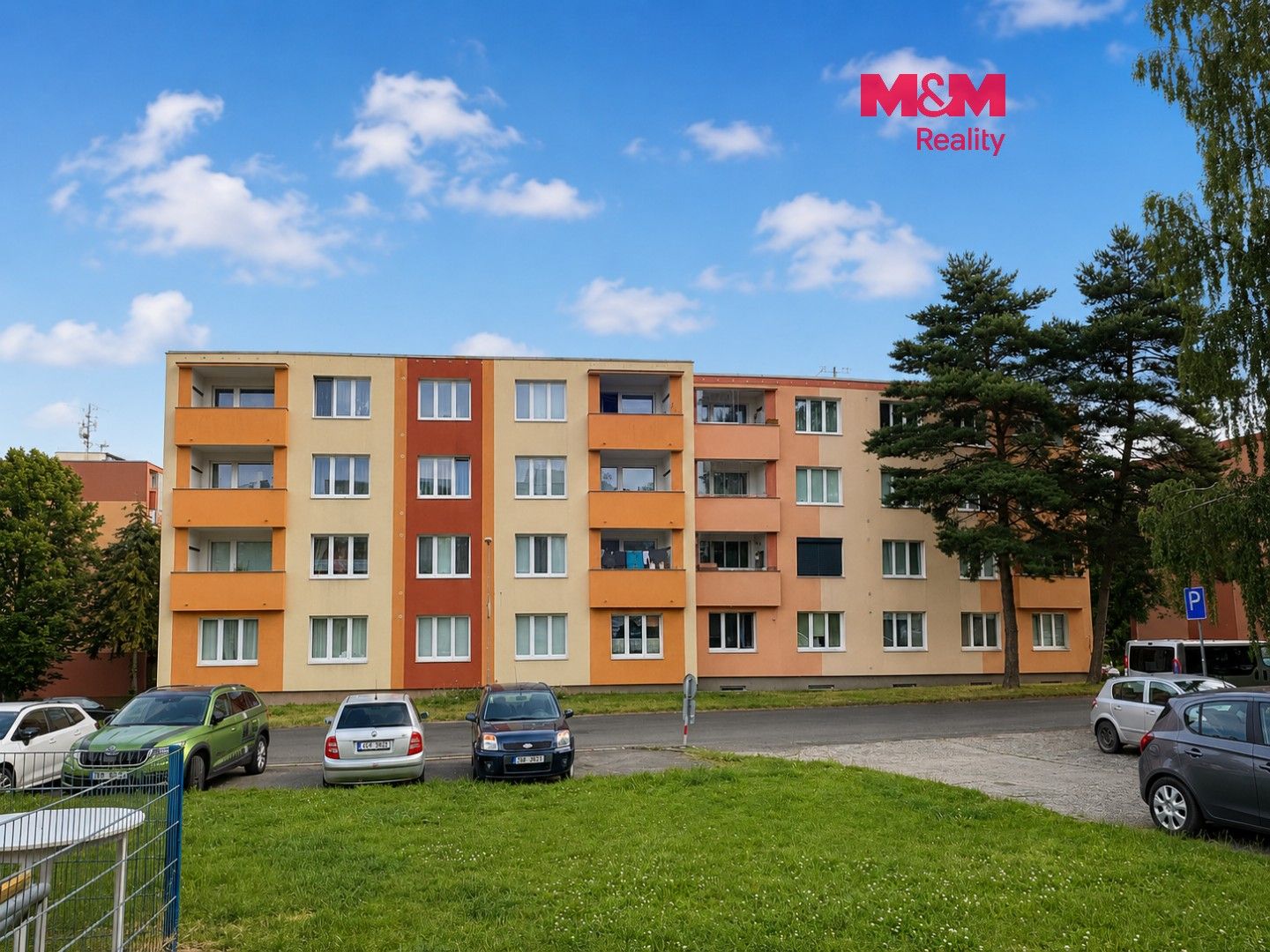 Prodej bytu 2+1 65 m² - foto 1