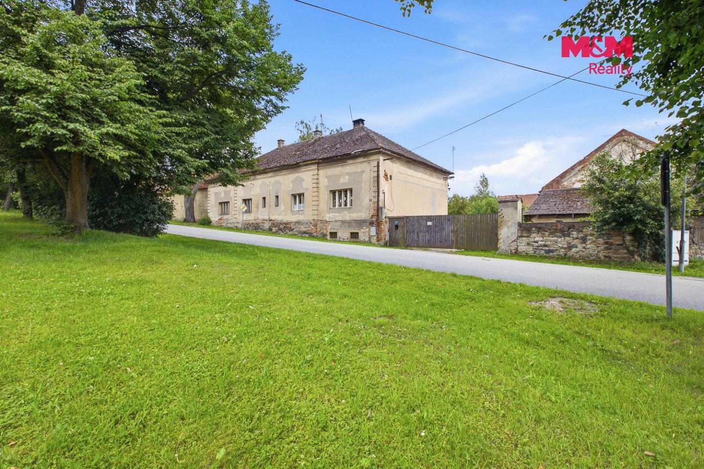 Prodej komerčního prostoru 255 m² - foto 3