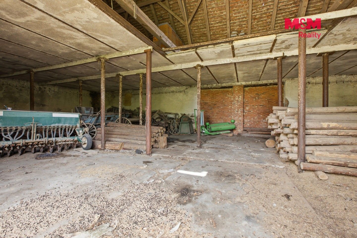 Prodej komerčního prostoru 255 m² - foto 8