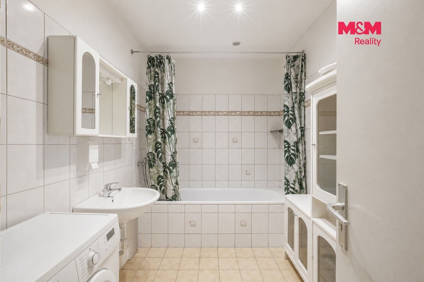 Prodej komerčního prostoru 255 m² - foto 21