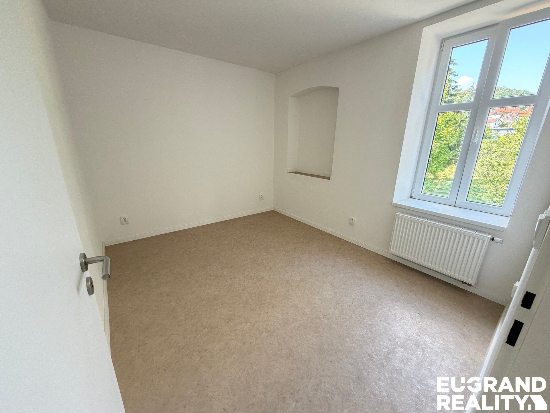 Pronájem bytu 3+kk 58 m² - foto 7