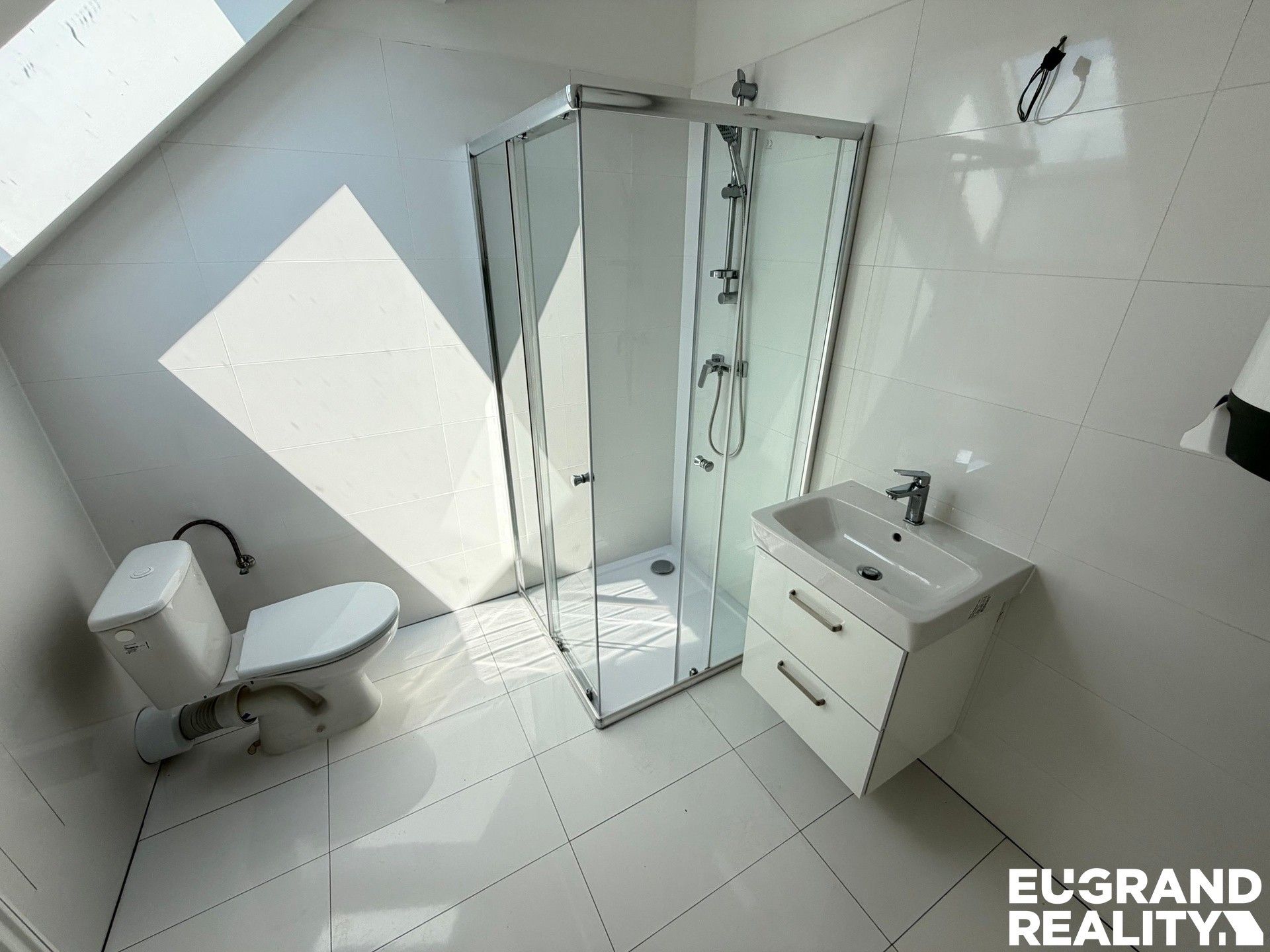 Pronájem bytu 2+kk 41 m² - foto 4
