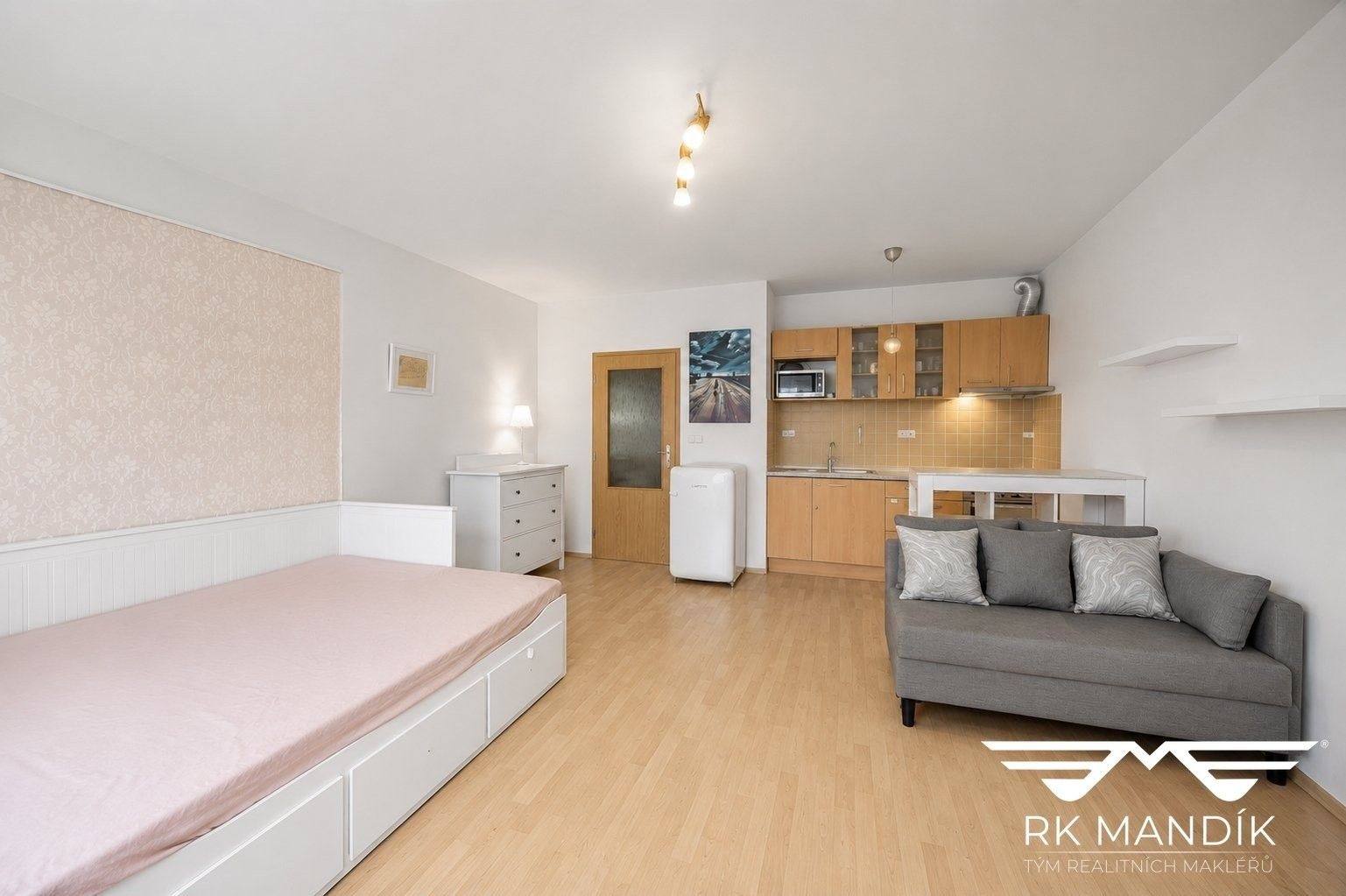 Pronájem bytu 1+kk 33 m² - foto 6