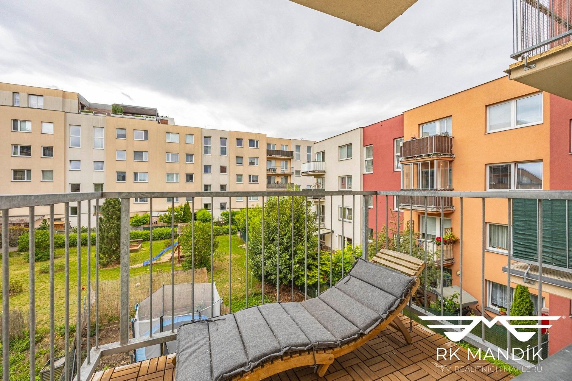 Pronájem bytu 1+kk 33 m² - foto 10