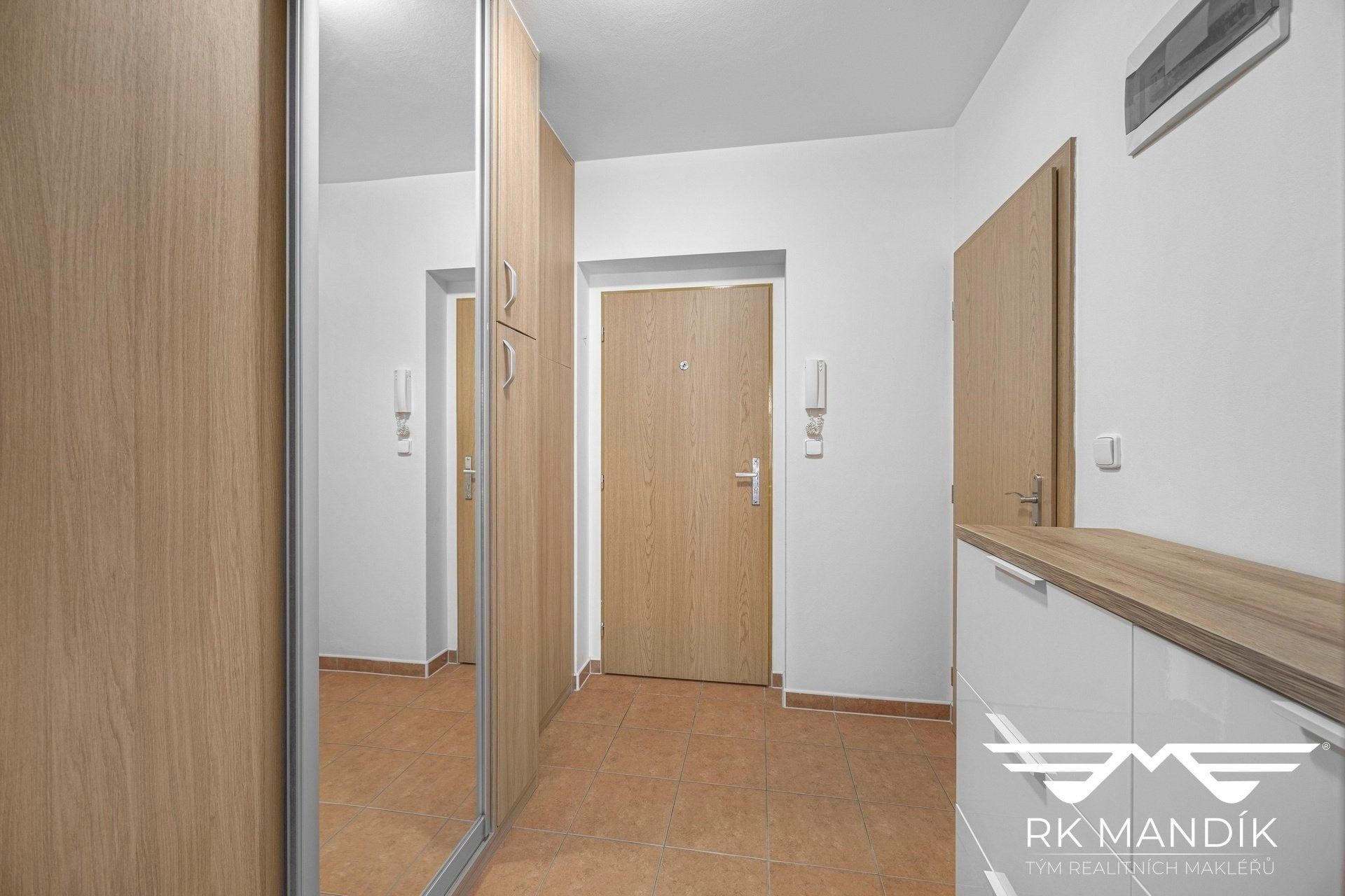 Pronájem bytu 1+kk 33 m² - foto 17