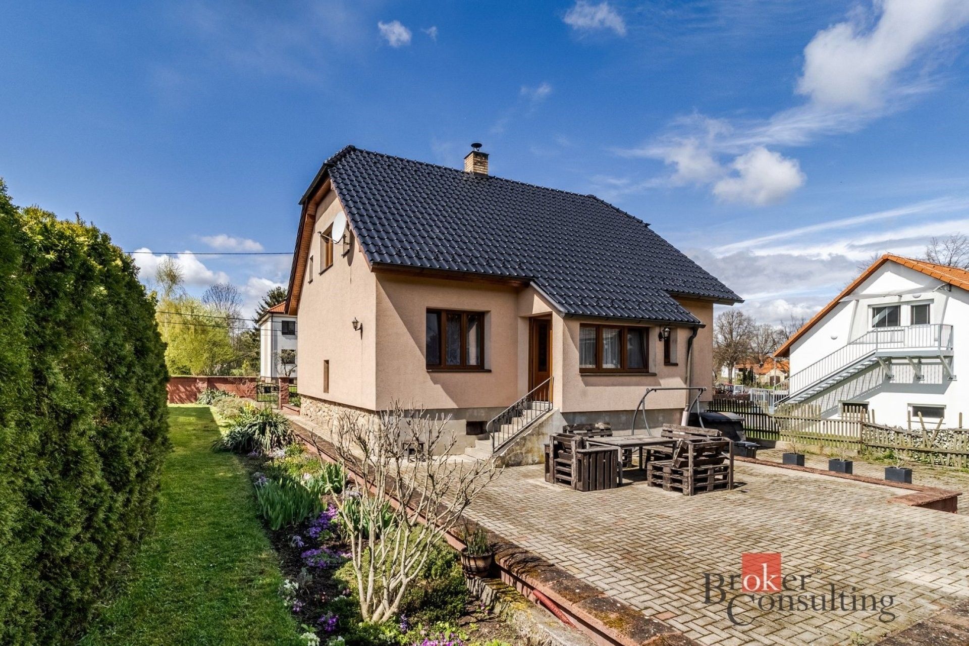 Prodej domu 180 m² - foto 1
