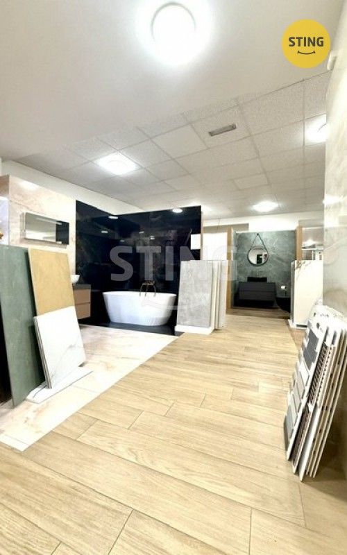 Pronájem komerčního prostoru 401 m² - foto 4