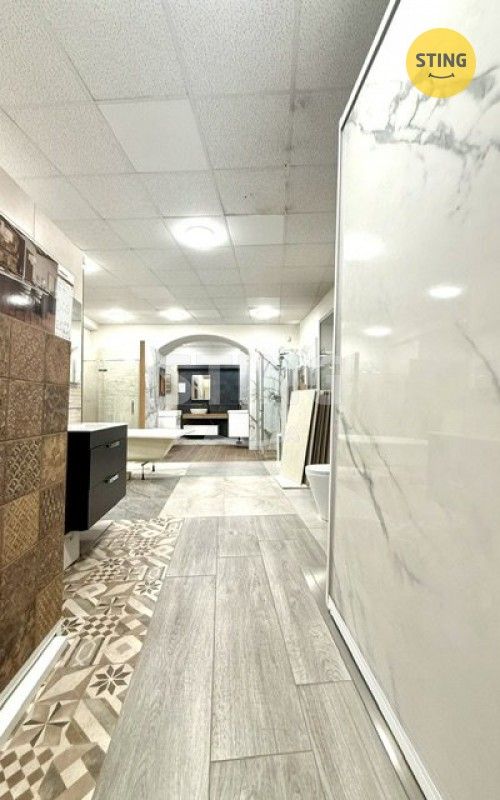Pronájem komerčního prostoru 401 m² - foto 2