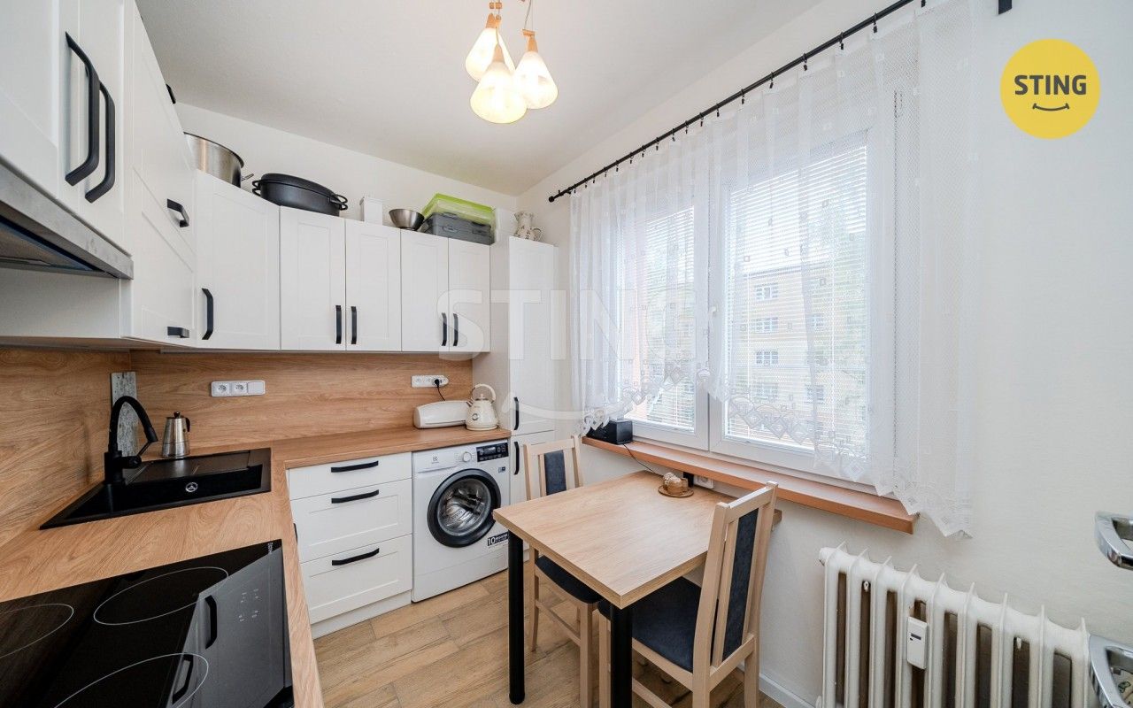 Pronájem bytu 2+1 52 m² - foto 3